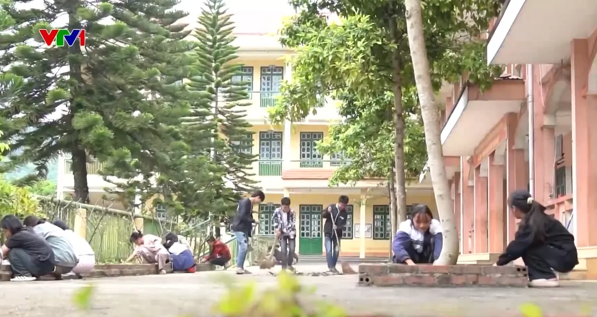 Xây trường nội trú tại xã biên giới: Mở ra cánh cửa tri thức, chắp cánh cho những ước mơ bay xa - Ảnh 1.
