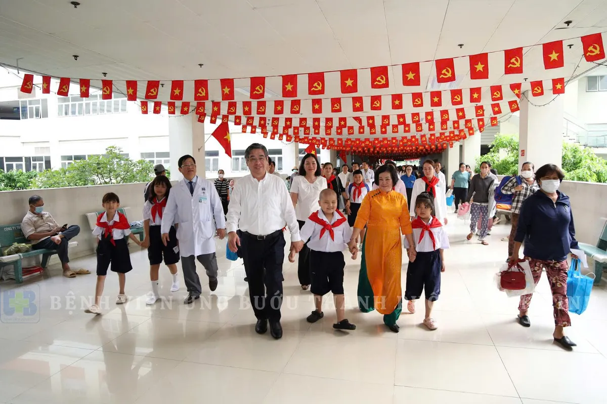 Nhiều cảm xúc đáng nhớ trong Lễ khai giảng đặc biệt ở TP Hồ Chí Minh - Ảnh 15.