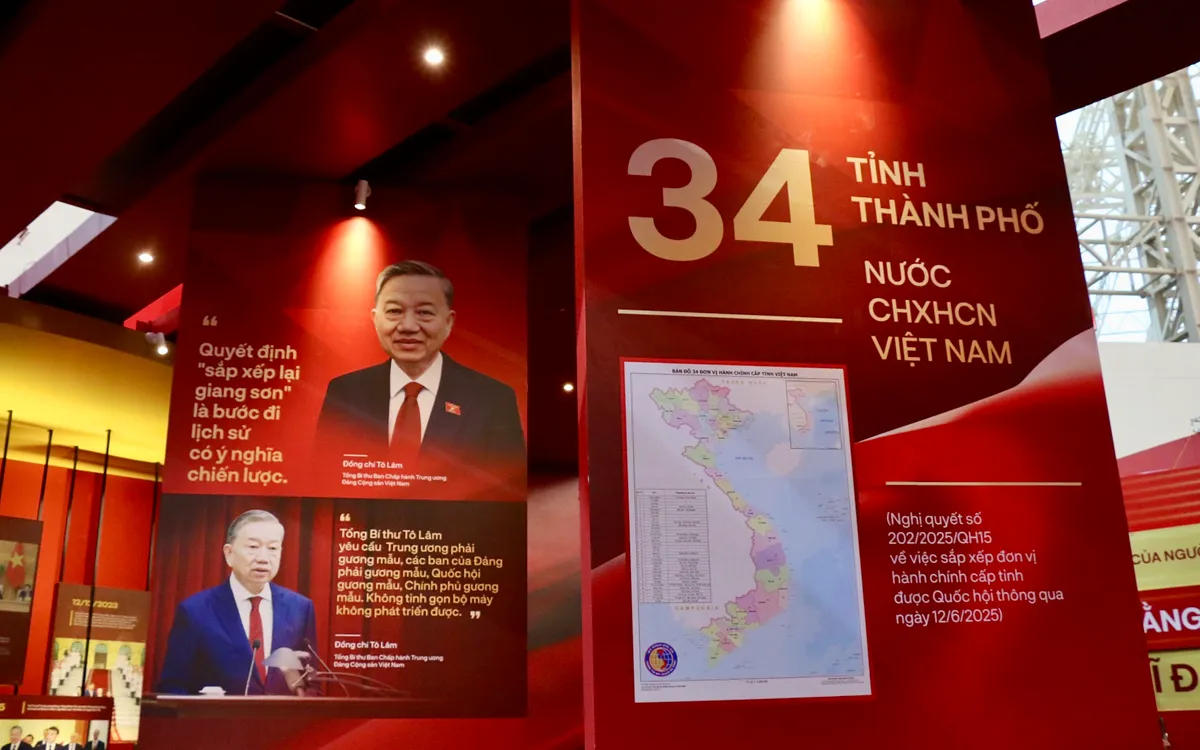 Quyết định "sắp xếp lại giang sơn" được giới thiệu nổi bật tại Triển lãm thành tưu đất nước Quyết định "sắp xếp lại giang sơn" được giới thiệu nổi bật tại Triển lãm thành tưu đất nước