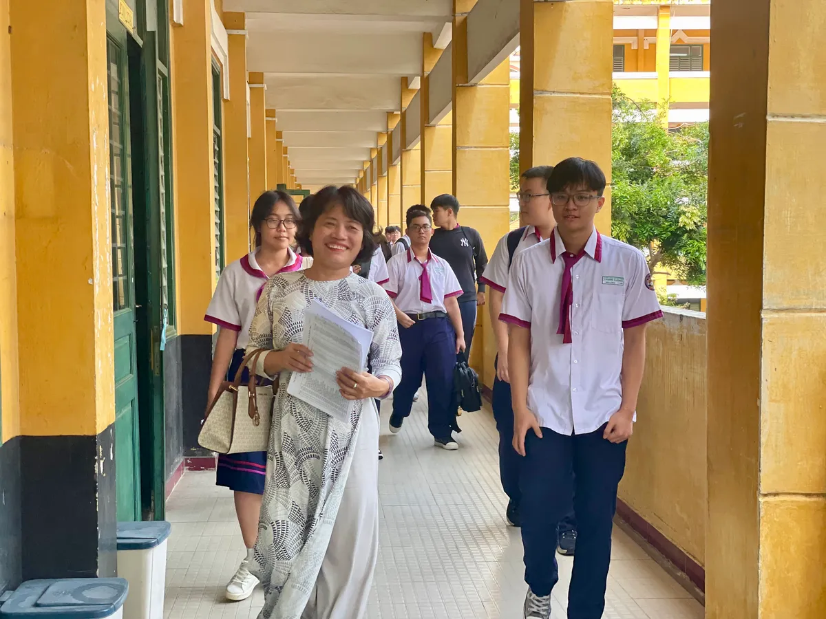 Trước thềm năm học mới và lễ khai giảng đặc biệt - Ảnh 1.