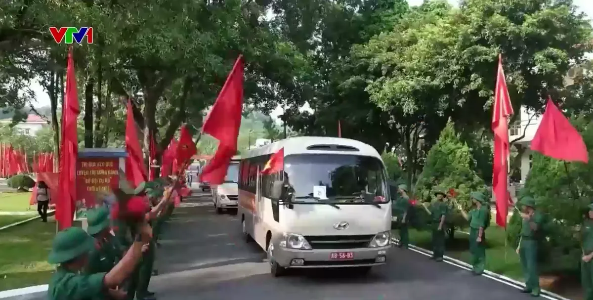 C&aacute;c chiến sĩ ho&agrave;n th&agrave;nh xuất sắc nhiệm vụ A80 trở về - Ảnh 3.