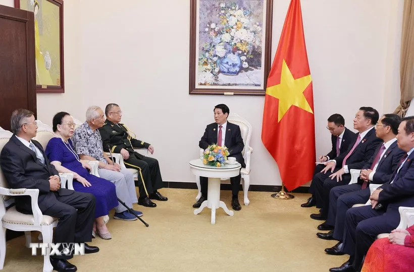 Việt Nam luôn giáo dục các thế hệ hiểu, trân trọng quan hệ Việt Nam - Trung Quốc- Ảnh 1. Việt Nam luôn giáo dục các thế hệ hiểu, trân trọng quan hệ Việt Nam - Trung Quốc- Ảnh 1.
