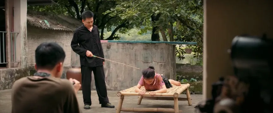 Cách em 1 milimet - Tập 1: Tú và Chiến đọ chiến đấu để giành Đại bản doanh - Ảnh 21.