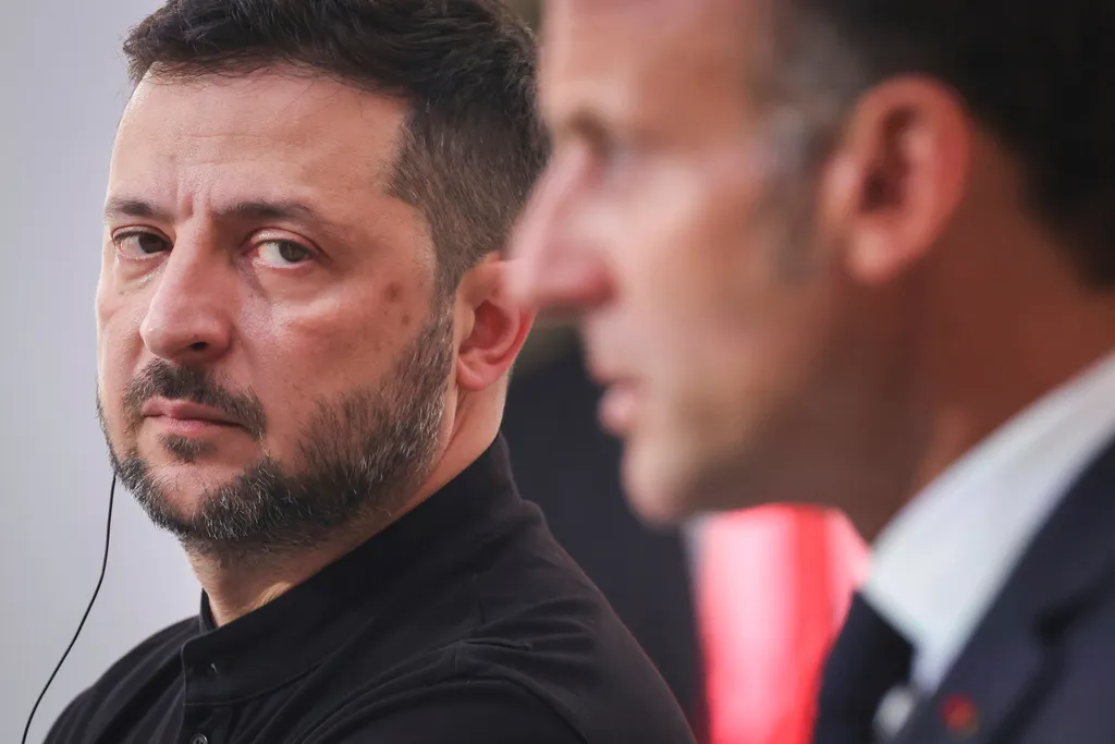 26 nước cam kết đưa quân tới Ukraine sau chiến sự - Ảnh 1.