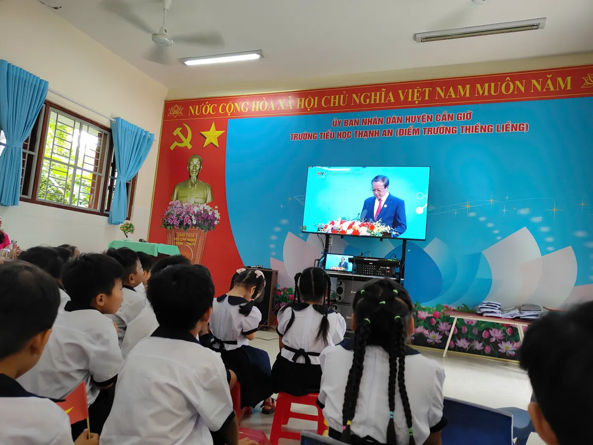 Nhiều cảm xúc đáng nhớ trong Lễ khai giảng đặc biệt ở TP Hồ Chí Minh - Ảnh 11.