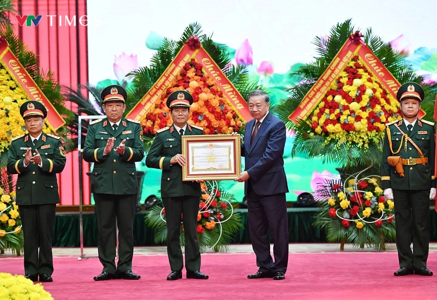 Tổng B&iacute; thư T&ocirc; L&acirc;m dự Lễ kỷ niệm 80 năm Ng&agrave;y truyền thống Bộ Tổng Tham mưu Qu&acirc;n đội nh&acirc;n d&acirc;n Việt Nam - Ảnh 7.