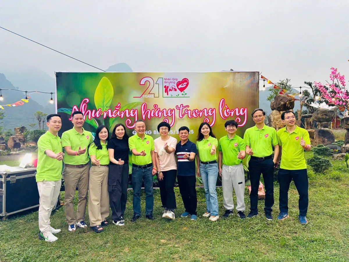 Hành trình của những người thầy thuốc: Mang yêu thương từ miền biên giới đến hải đảo- Ảnh 4.