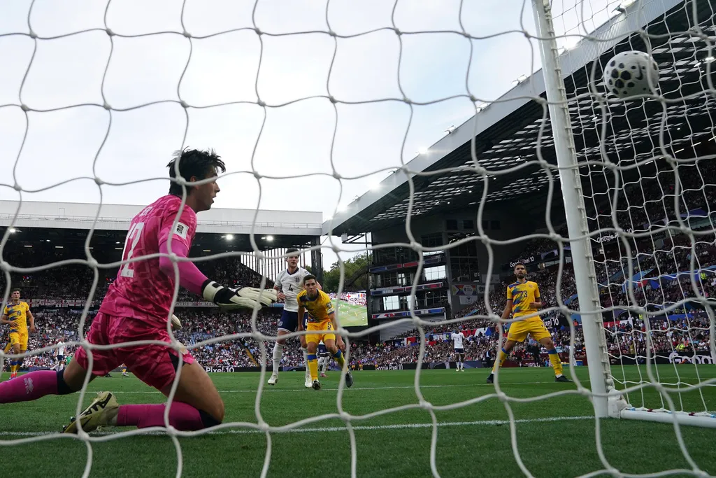 Thắng Andorra 2-0, tuyển Anh duy trì thành tích toàn thắng tại Vòng loại World Cup- Ảnh 2.