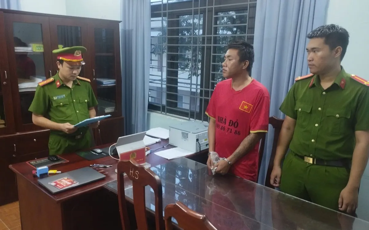 Thái Anh Tuấn bị bắt tạm giam (Ảnh: Công an Đà Nẵng) Thái Anh Tuấn bị bắt tạm giam (Ảnh: Công an Đà Nẵng)