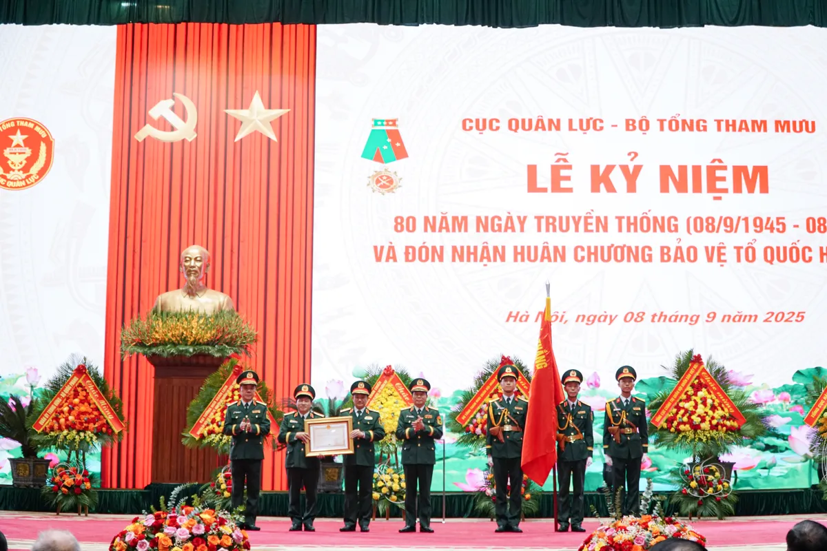 Cục Quân lực đón nhận Huân chương Bảo vệ Tổ quốc hạng Nhất - Ảnh 6.