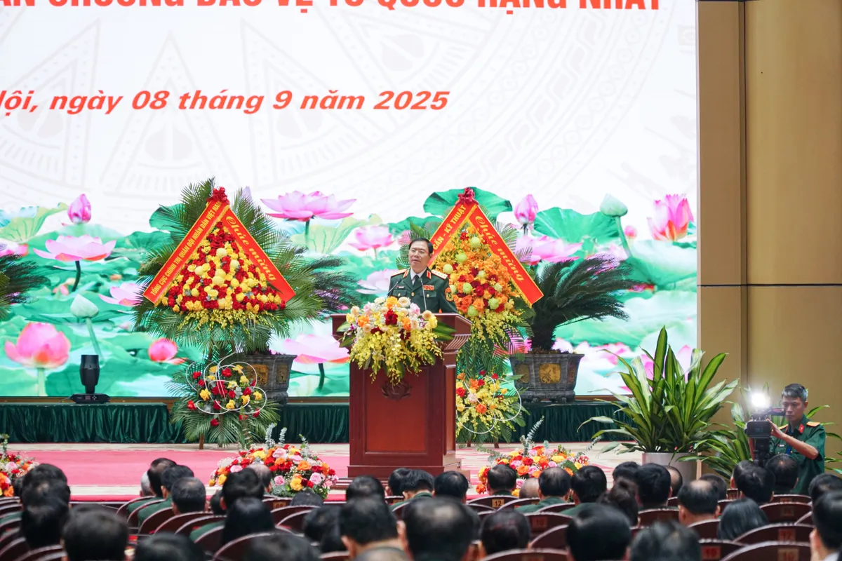 Cục Quân lực đón nhận Huân chương Bảo vệ Tổ quốc hạng Nhất - Ảnh 2.