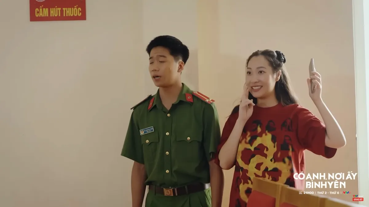 C&oacute; anh, nơi ấy b&igrave;nh y&ecirc;n - Tập 23: Huy ph&aacute;t hiện manh mối bất thường - Ảnh 3.