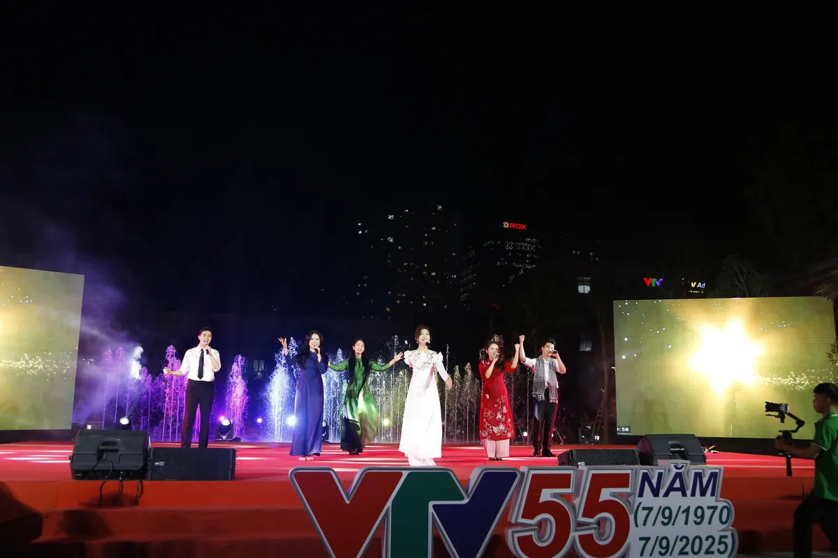 Trao giải các hoạt động kỷ niệm 55 năm Ngày phát sóng chương trình Truyền hình đầu tiên của VTV - Ảnh 13.