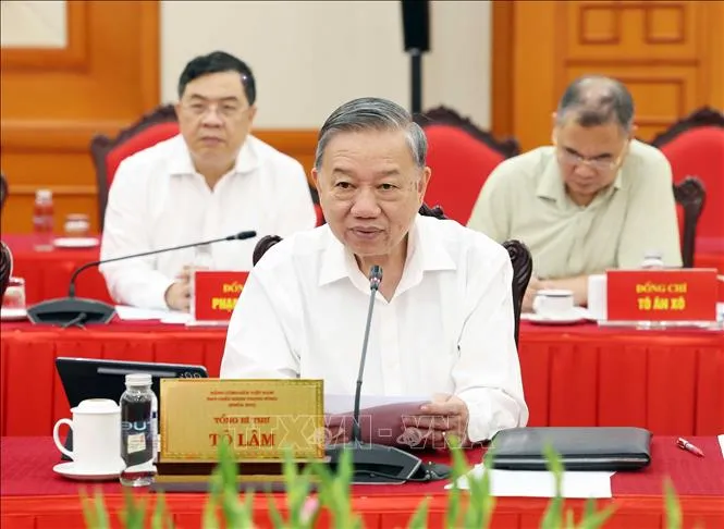 Bộ Chính trị cho ý kiến về công tác chuẩn bị Đại hội Đảng bộ các cơ quan Đảng Trung ương- Ảnh 1. Bộ Chính trị cho ý kiến về công tác chuẩn bị Đại hội Đảng bộ các cơ quan Đảng Trung ương- Ảnh 1.