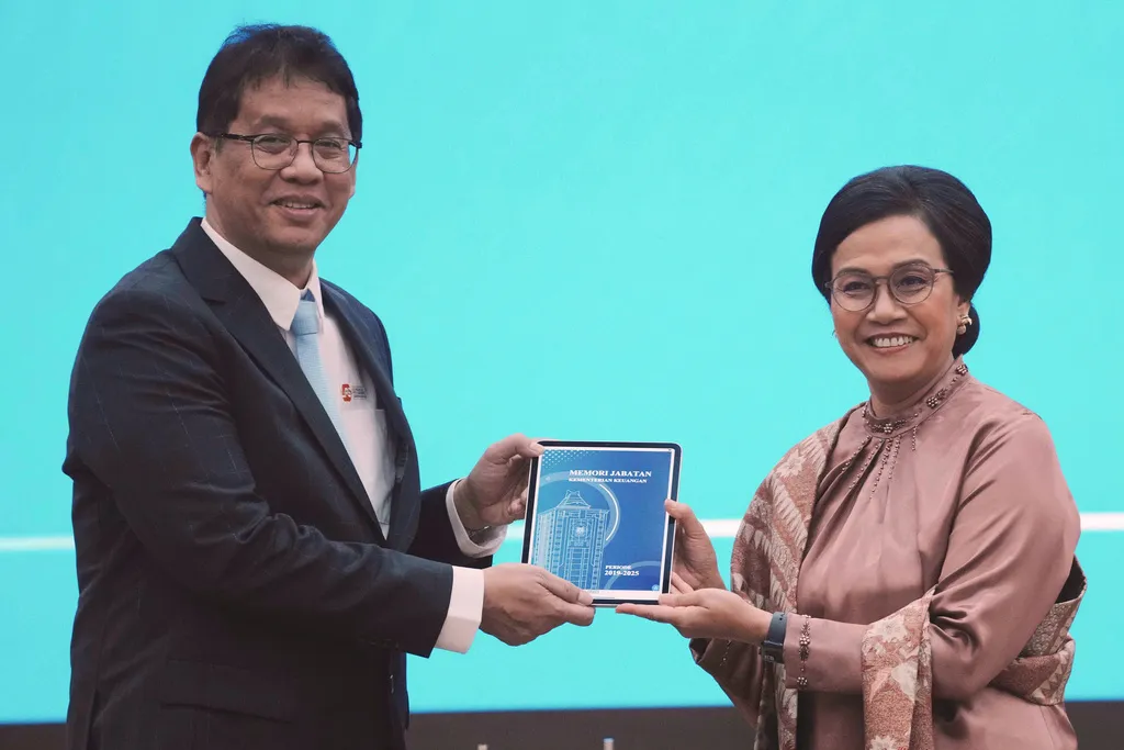 Indonesia cải tổ nội các - Ảnh 1.