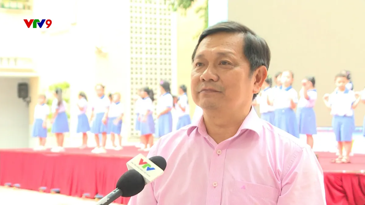 1009-PNHN-VINH.jpg