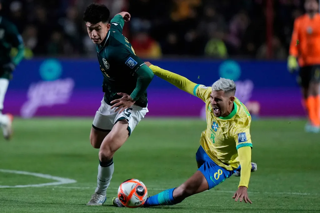 Bolivia g&acirc;y chấn động Nam Mỹ: Đ&aacute;nh bại Brazil, gi&agrave;nh v&eacute; Play-off World Cup 2026- Ảnh 3.