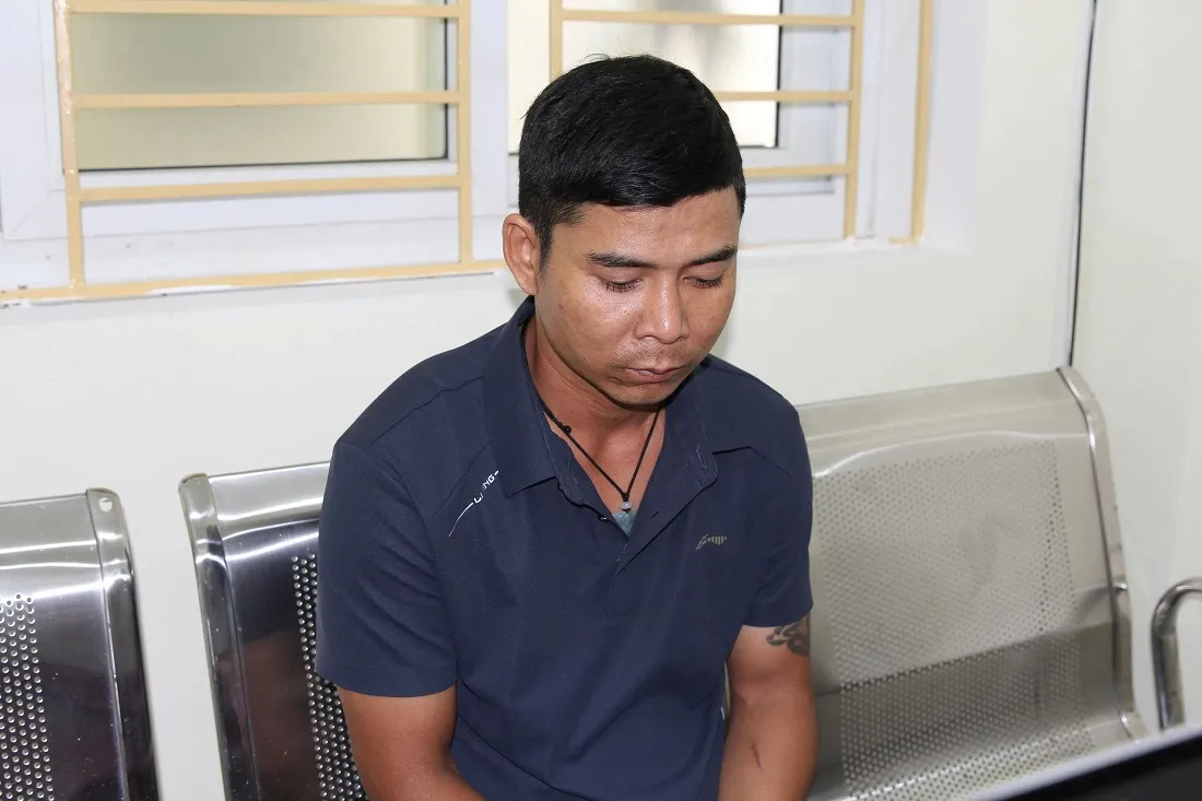 Nghệ An: Bắt đối tượng 5 tiền án, tiền sự vừa chấp hành xong án phạt tù đã trộm cắp tài sản - Ảnh 1.
