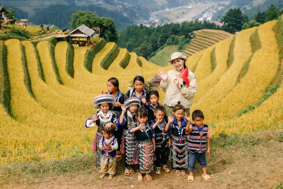 Mùa vàng trên non cao mời gọi bước chân lữ khách - Ảnh 12.