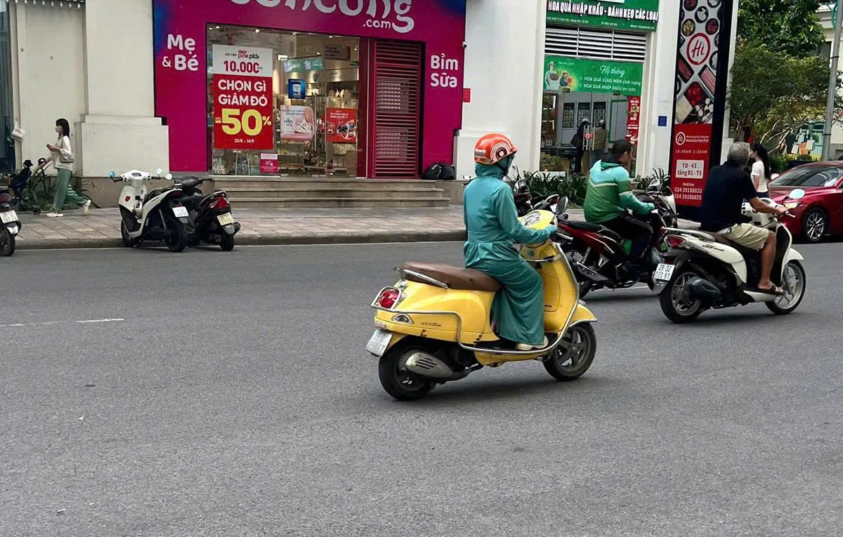 Nam sinh bị đánh gãy xương hàm chỉ vì “nhìn đểu” - Ảnh 1.