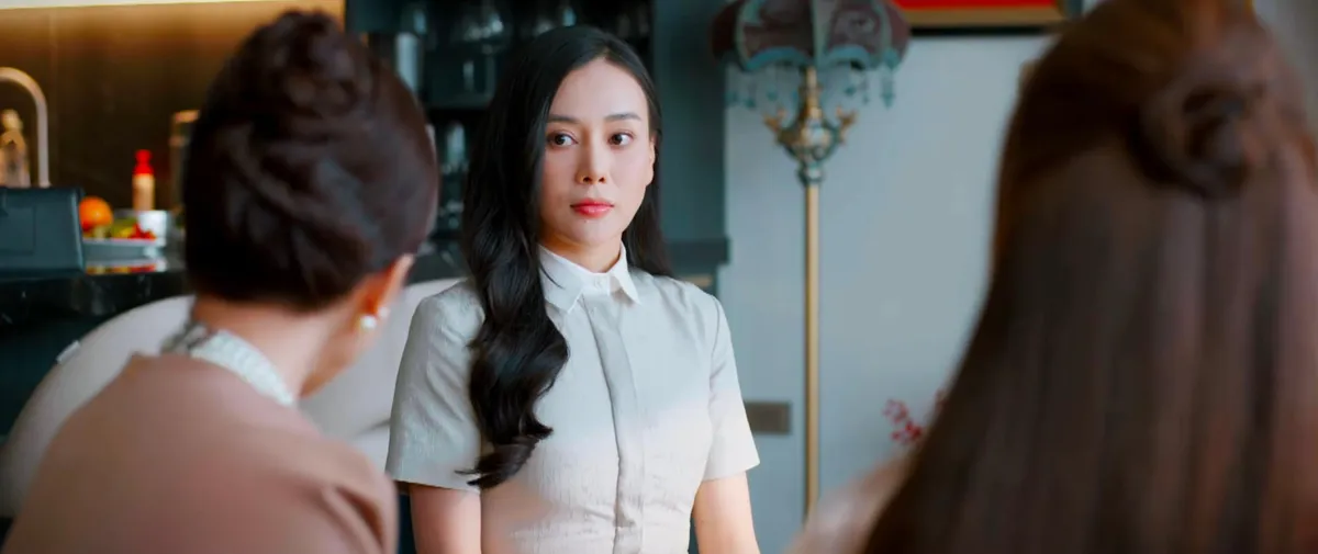 Gió ngang khoảng trời xanh - Tập 15: Mỹ Anh quyết tâm hầu hạ hội phu nhân - Ảnh 3.