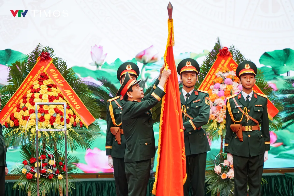 Ngành Cơ yếu Việt Nam tiếp tục phát huy truyền thống "Trung thành, tận tụy, đoàn kết, kỷ luật, sáng tạo" - Ảnh 4.