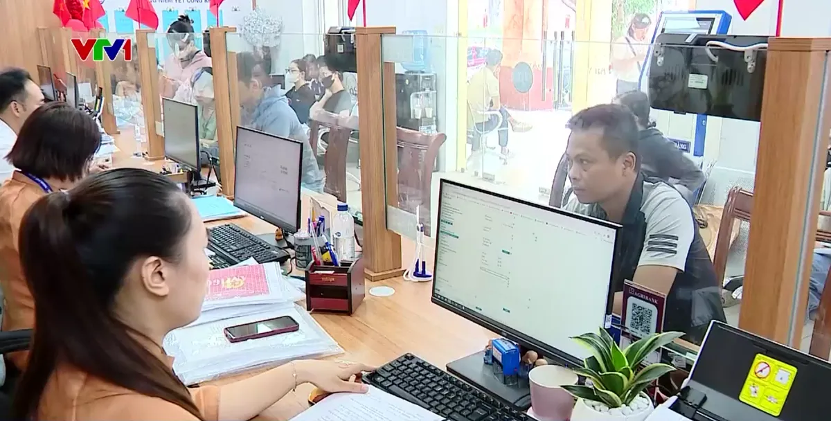 Khó khăn nhân lực xây dựng nông thôn mới - Ảnh 3.