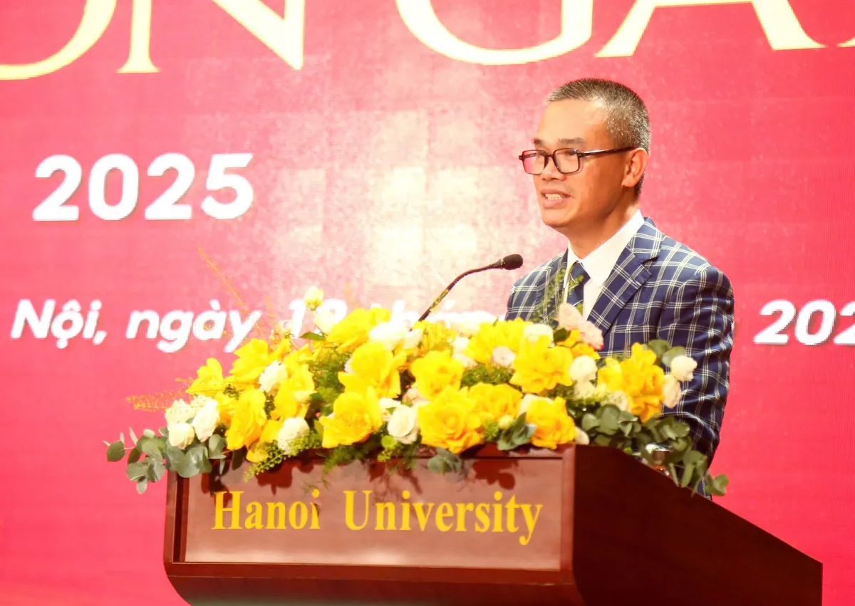 Tôn vinh những câu chuyện “Cha và con gái” - Lan tỏa  giá trị tốt đẹp của gia đình - Ảnh 2. Tôn vinh những câu chuyện “Cha và con gái” - Lan tỏa  giá trị tốt đẹp của gia đình - Ảnh 2.