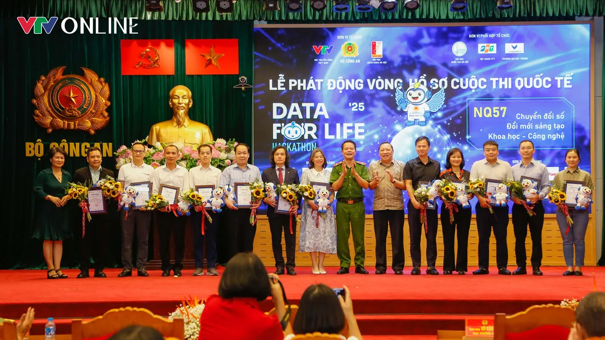 Data for Life 2025: Sân chơi công nghệ thúc đẩy Chính phủ số, kinh tế số, xã hội số - Ảnh 5.