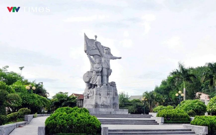 Ngã ba Bến Thủy, Di tích lịch sử những địa điểm gắn với phong trào Xô Viết Nghệ Tĩnh (1930 - 1931). Ngã ba Bến Thủy, Di tích lịch sử những địa điểm gắn với phong trào Xô Viết Nghệ Tĩnh (1930 - 1931).