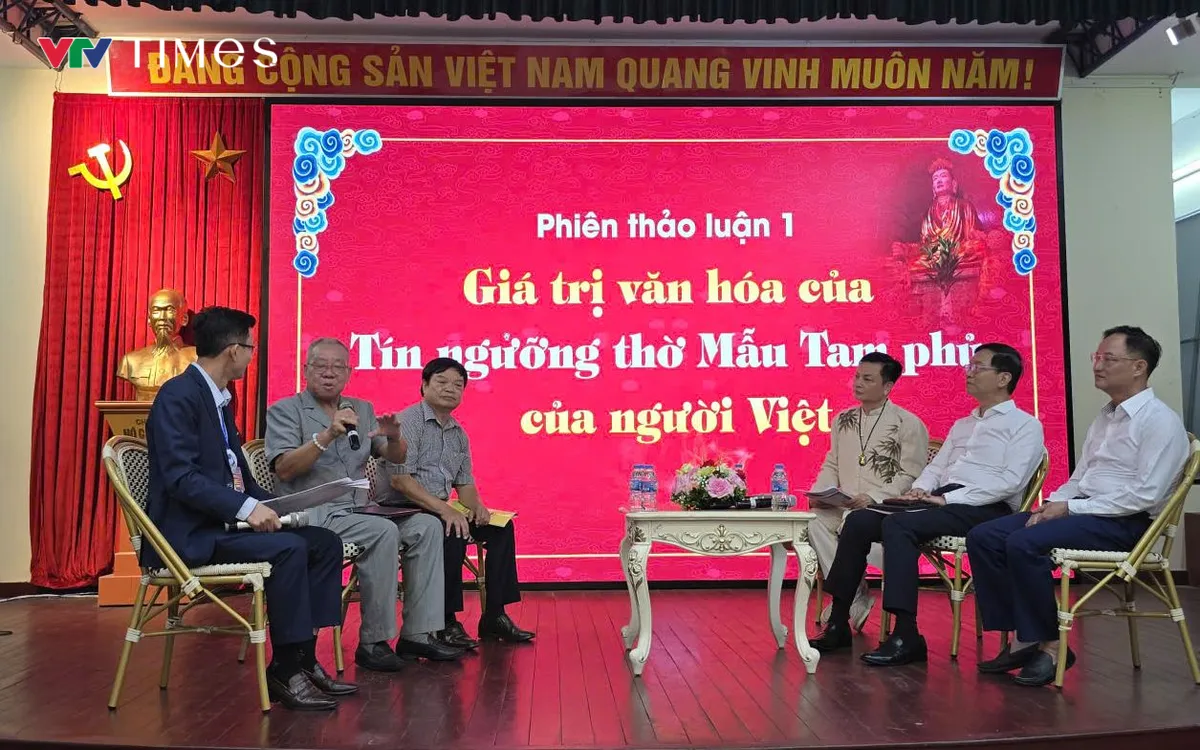 Diễn đàn thường niên về Tín ngưỡng thờ Mẫu Tam phủ của người Việt lần thứ Nhất  năm 2025. Ảnh: Quốc Hưng