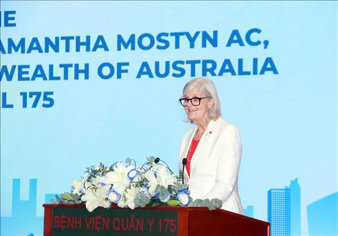 Toàn quyền Australia thăm lực lượng gìn giữ hòa bình Liên hợp quốc của Việt Nam - Ảnh 2.