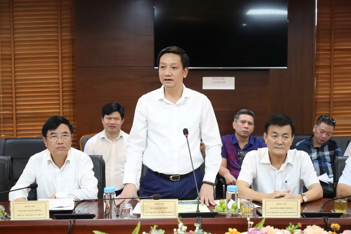 Cục CSGT đề nghị Cục Đăng kiểm Việt Nam sớm nghiên cứu, đánh giá mức độ an toàn đối với ô tô giường nằm. - Ảnh 2.