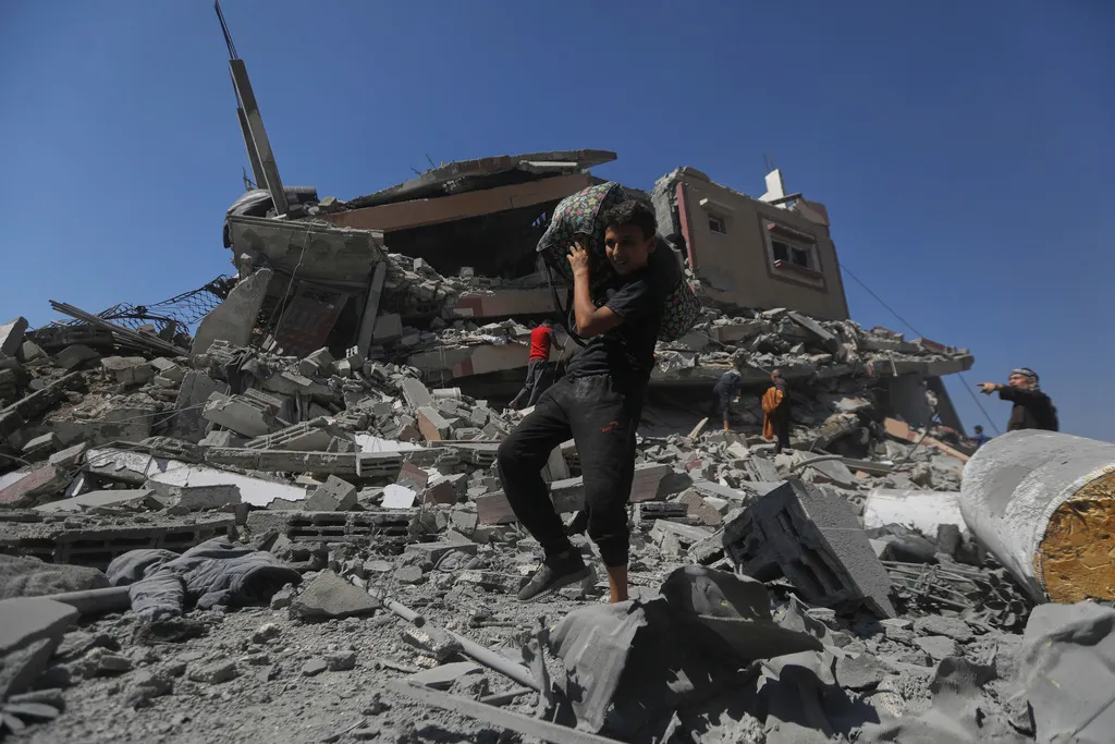 Israel tăng cường tấn công thành phố Gaza khi nhiều cư dân từ chối sơ tán- Ảnh 2. Israel tăng cường tấn công thành phố Gaza khi nhiều cư dân từ chối sơ tán- Ảnh 2.