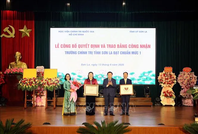 Xây dựng Trường Chính trị tỉnh Sơn La đạt chuẩn mức 2 vào năm 2030 - Ảnh 1.