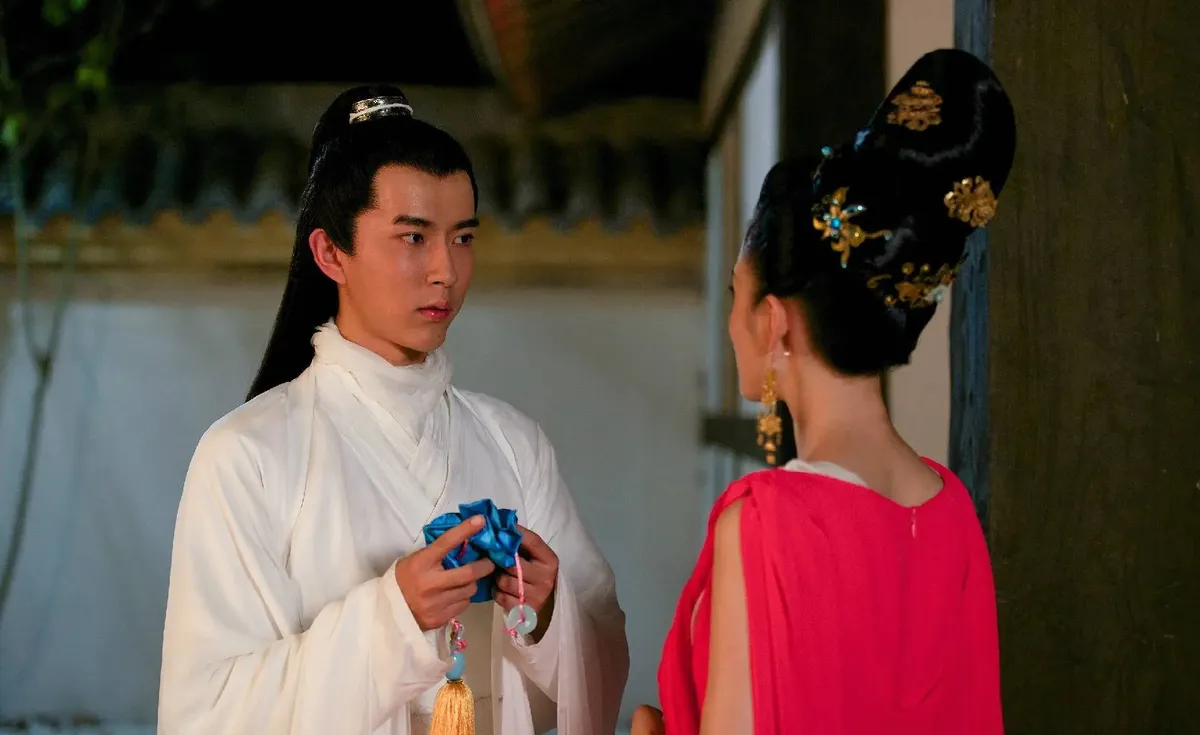 Nhiều nghệ sĩ thương xót bạn diễn vắn số Vu Mông Lung - Ảnh 2.