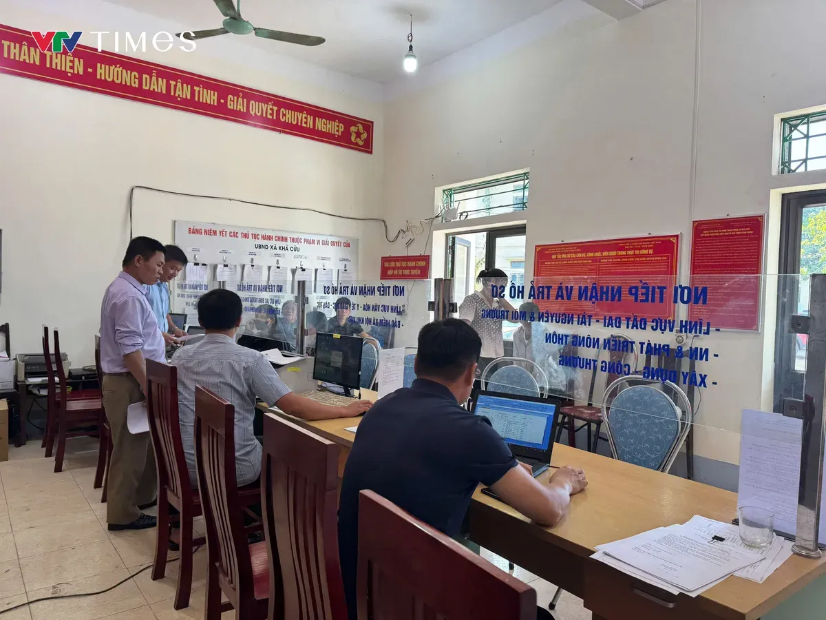 Tiếp tục sắp xếp, tinh gọn tổ chức bộ máy trong các cơ quan, đơn vị - Ảnh 1.
