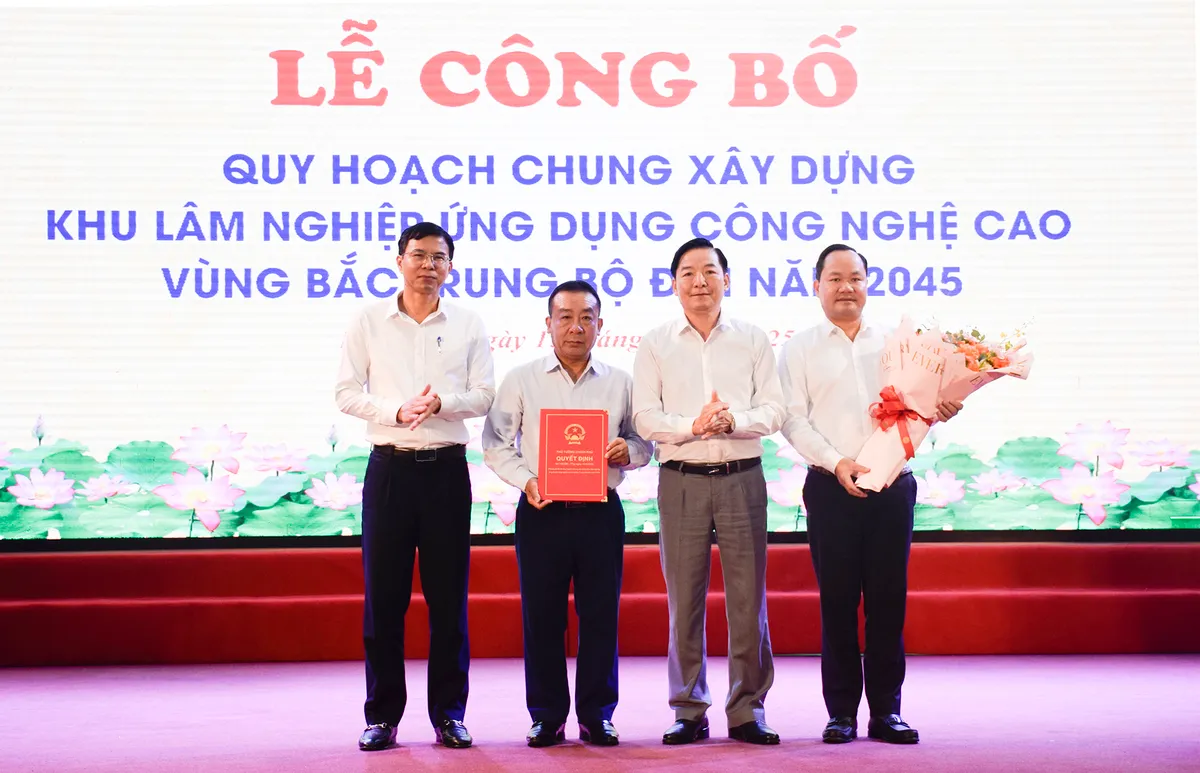 Nghệ An công bố quy hoạch Khu lâm nghiệp ứng dụng công nghệ cao vùng Bắc Trung Bộ đến năm 2045 - Ảnh 1.