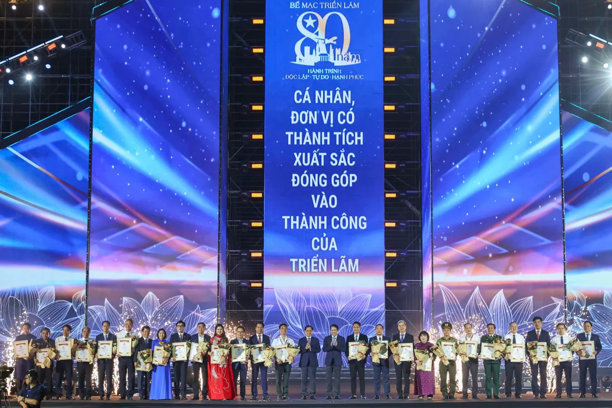 Đài THVN nhận giải thưởng "Không gian trưng bày tiêu biểu” tại Triển lãm thành tựu đất nước - Ảnh 2.
