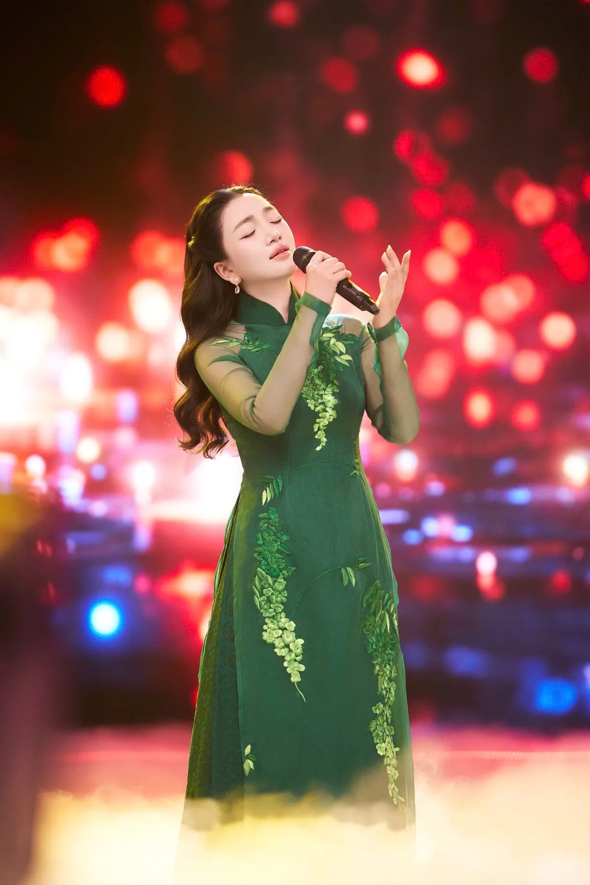 Phạm Thu Hà : Tôi ở lại “khu vườn” của riêng mình  - Ảnh 2.