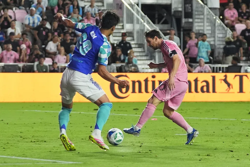 Messi tỏa sáng, Inter Miami phục hận Seattle Sounders- Ảnh 1.
