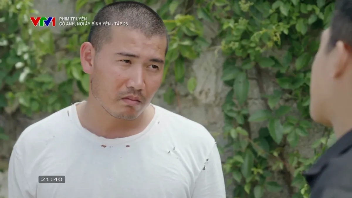 Có anh, nơi ấy bình yên - Tập 28: Hồng Phát bị Bằng nắm thóp - Ảnh 16.