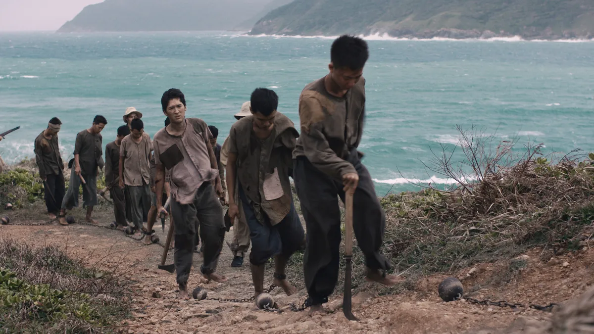 Phim đặt hàng "Thanh âm vượt đại dương" ra mắt: Nỗi đau ám ảnh chốn ngục tù Côn Đảo - Ảnh 5.