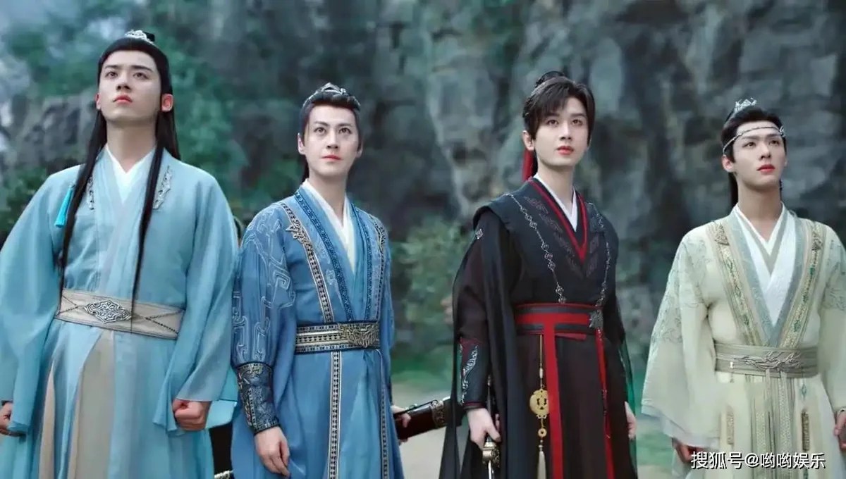 Chật vật l&ecirc;n s&oacute;ng, Ph&oacute; sơn hải bị ch&ecirc; v&igrave; nhiều lỗi ngớ ngẩn - Ảnh 1.