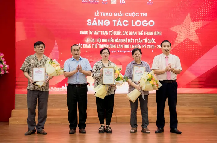 Trao giải Cuộc thi sáng tác Logo Đảng ủy MTTQ và Đại hội đại biểu Đảng bộ MTTQ- Ảnh 2. Trao giải Cuộc thi sáng tác Logo Đảng ủy MTTQ và Đại hội đại biểu Đảng bộ MTTQ- Ảnh 2.