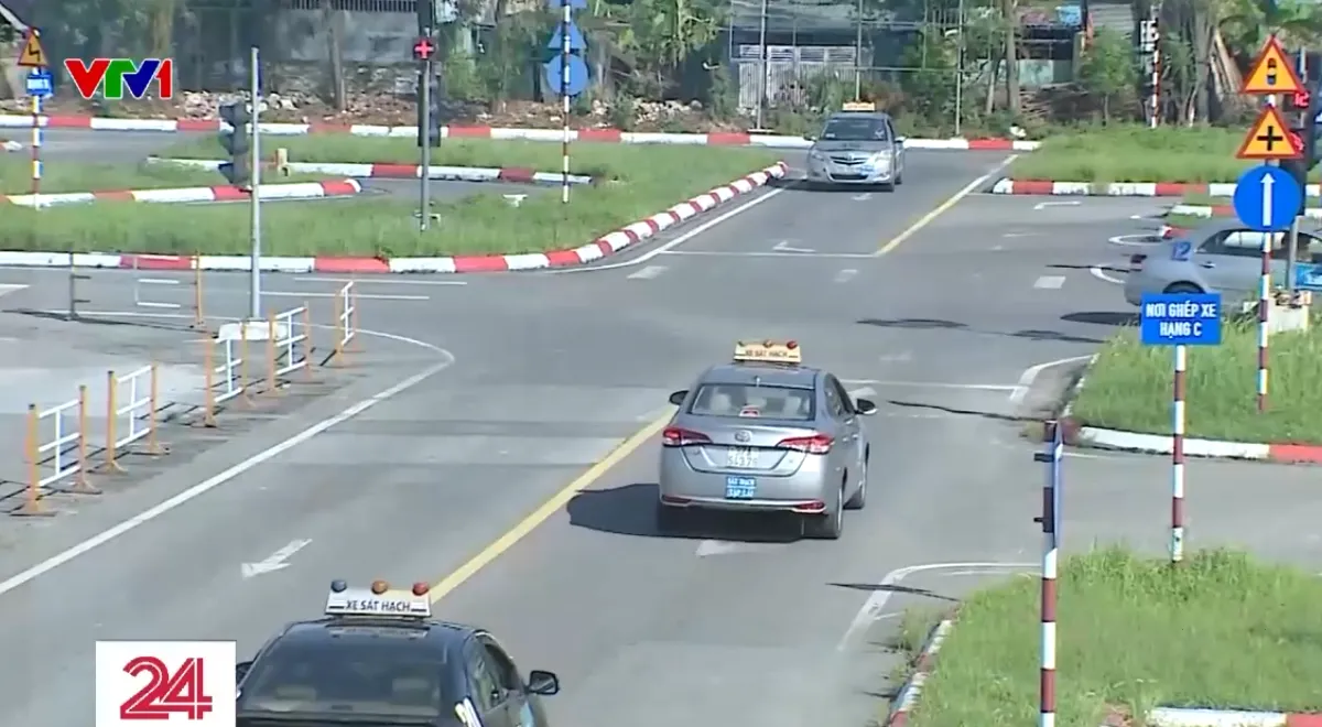 Nâng cao chất lượng các kỳ thi sát hạch, cấp giấy phép lái xe - Ảnh 1.