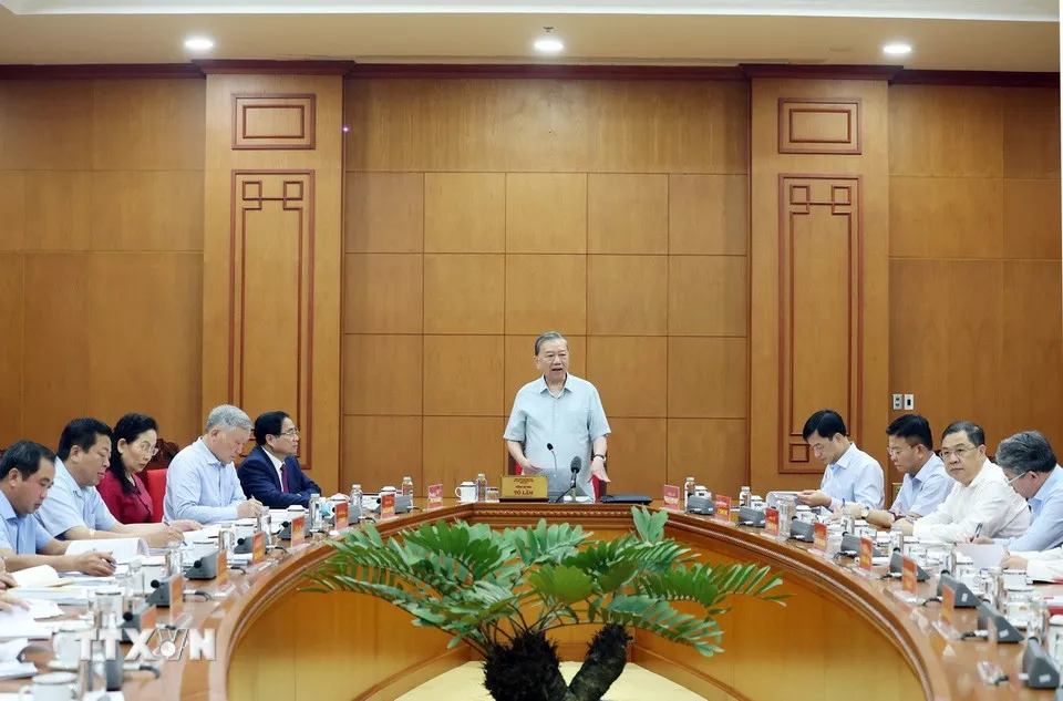 Tổng Bí thư Tô Lâm: Đảm bảo sử dụng đất đai bình đẳng, công bằng, hiệu quả- Ảnh 1. Tổng Bí thư Tô Lâm: Đảm bảo sử dụng đất đai bình đẳng, công bằng, hiệu quả- Ảnh 1.