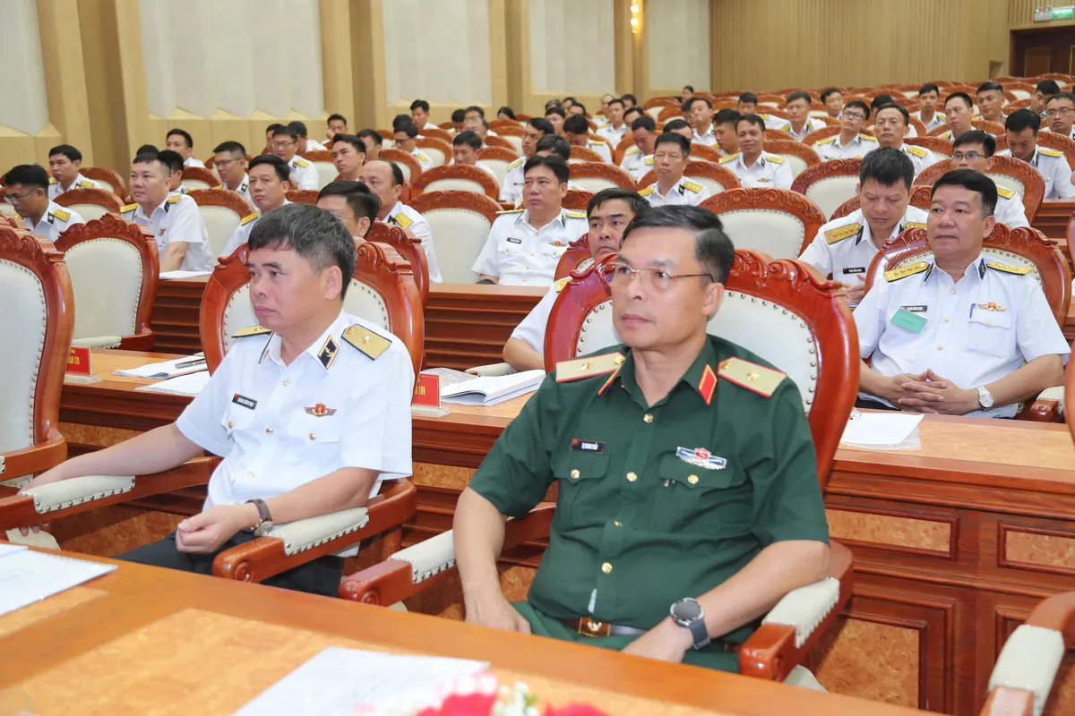 Quân chủng Hải quân nâng cao chất lượng cán bộ hải đội, tiểu đoàn qua Hội thi - Ảnh 2.