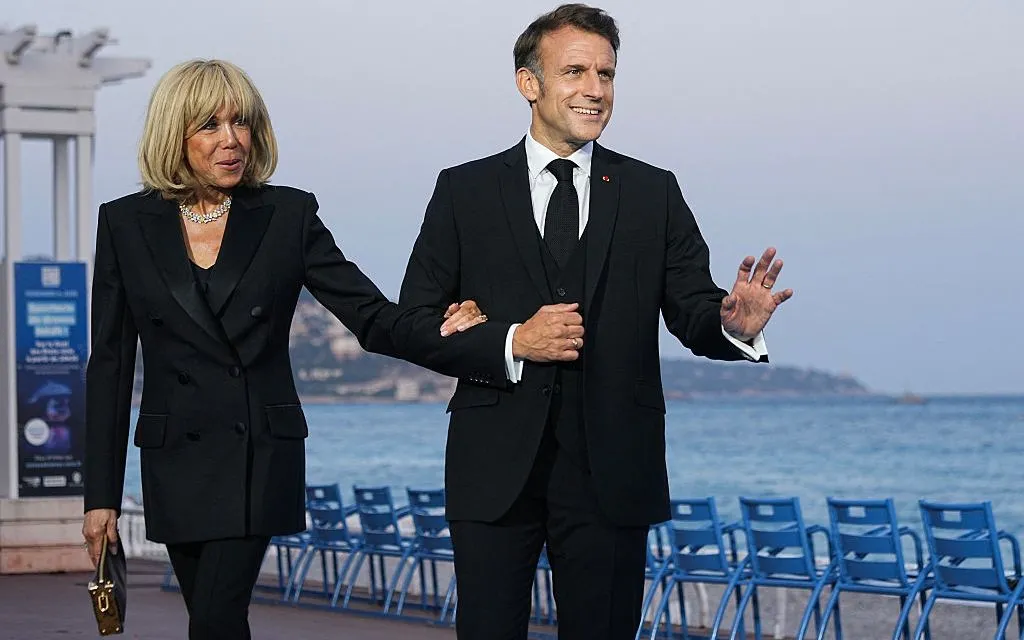 Tổng thống Emmanuel Macron và bà Brigitte Macron (Ảnh: Getty Images) Tổng thống Emmanuel Macron và bà Brigitte Macron (Ảnh: Getty Images)