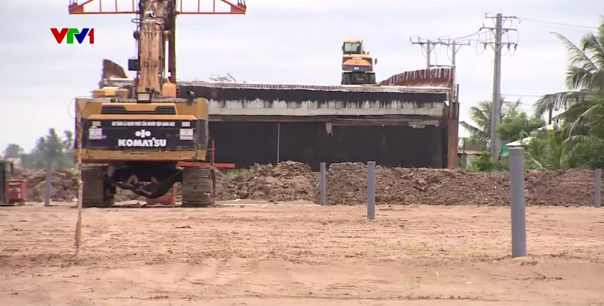 Cao tốc Ch&acirc;u Đốc - Cần Thơ - S&oacute;c Trăng chậm tiến độ v&igrave; thiếu vật liệu - Ảnh 1.